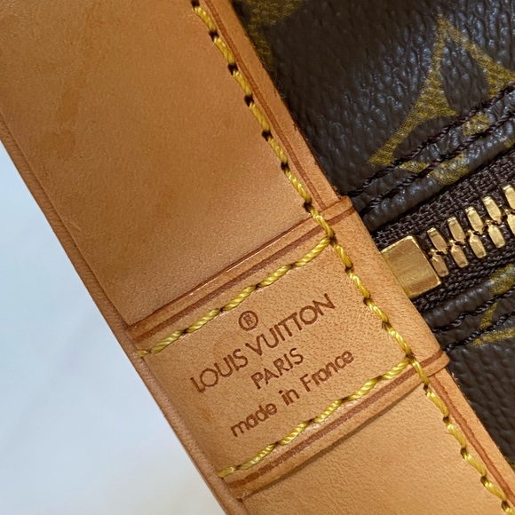 Louis Vuitton Alma Pm bag great shape - Picture 8 of 15